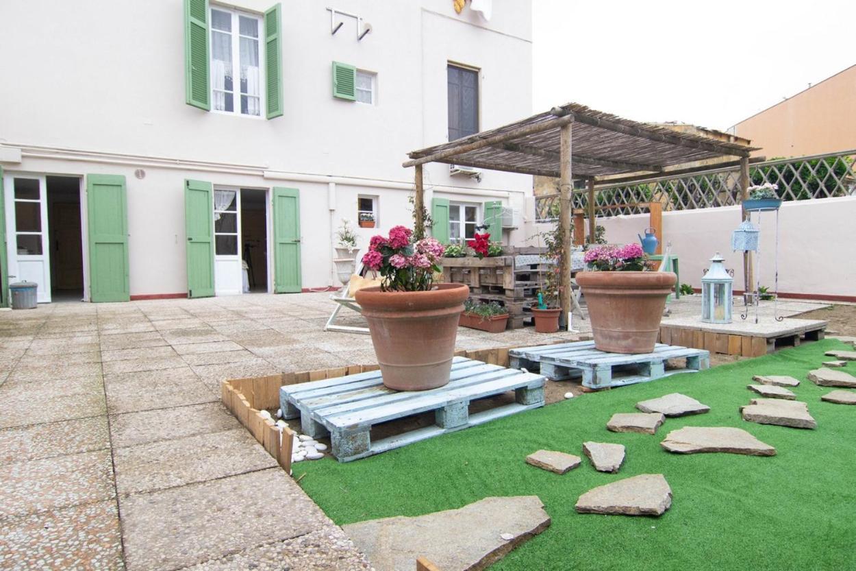 200Metri Dal Mare Raffinato Chalet Con Giardino Apartment Marina Di Pisa Exterior photo